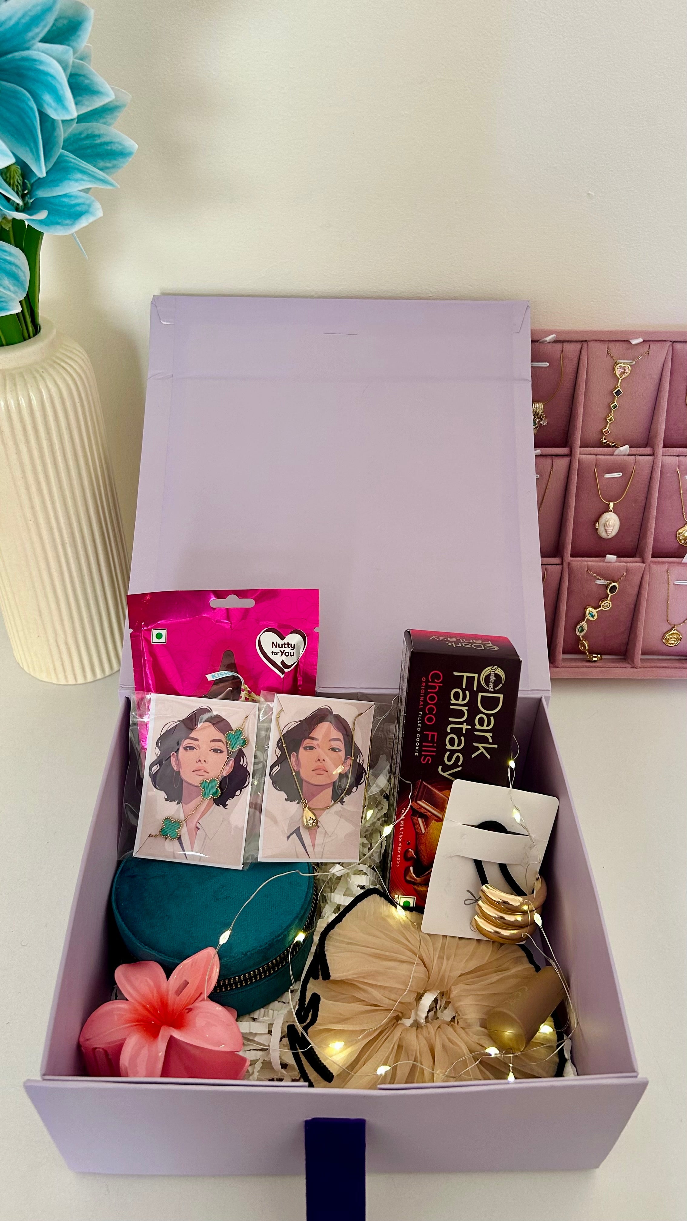 Gift Hamper (1499)