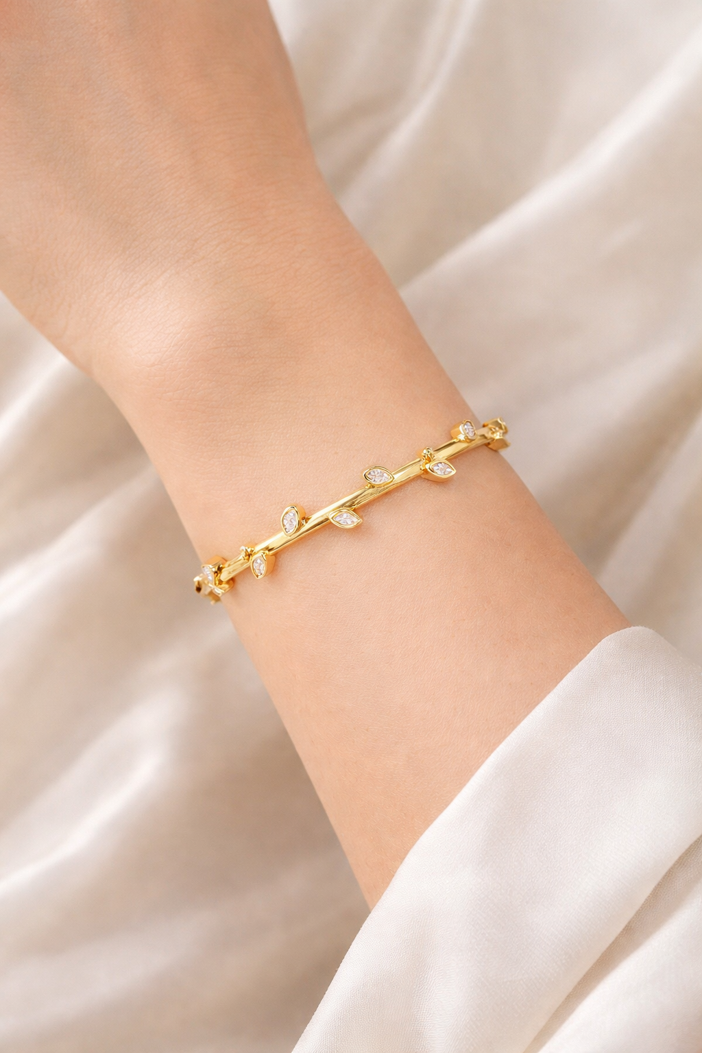 Marquise Glow Bangle