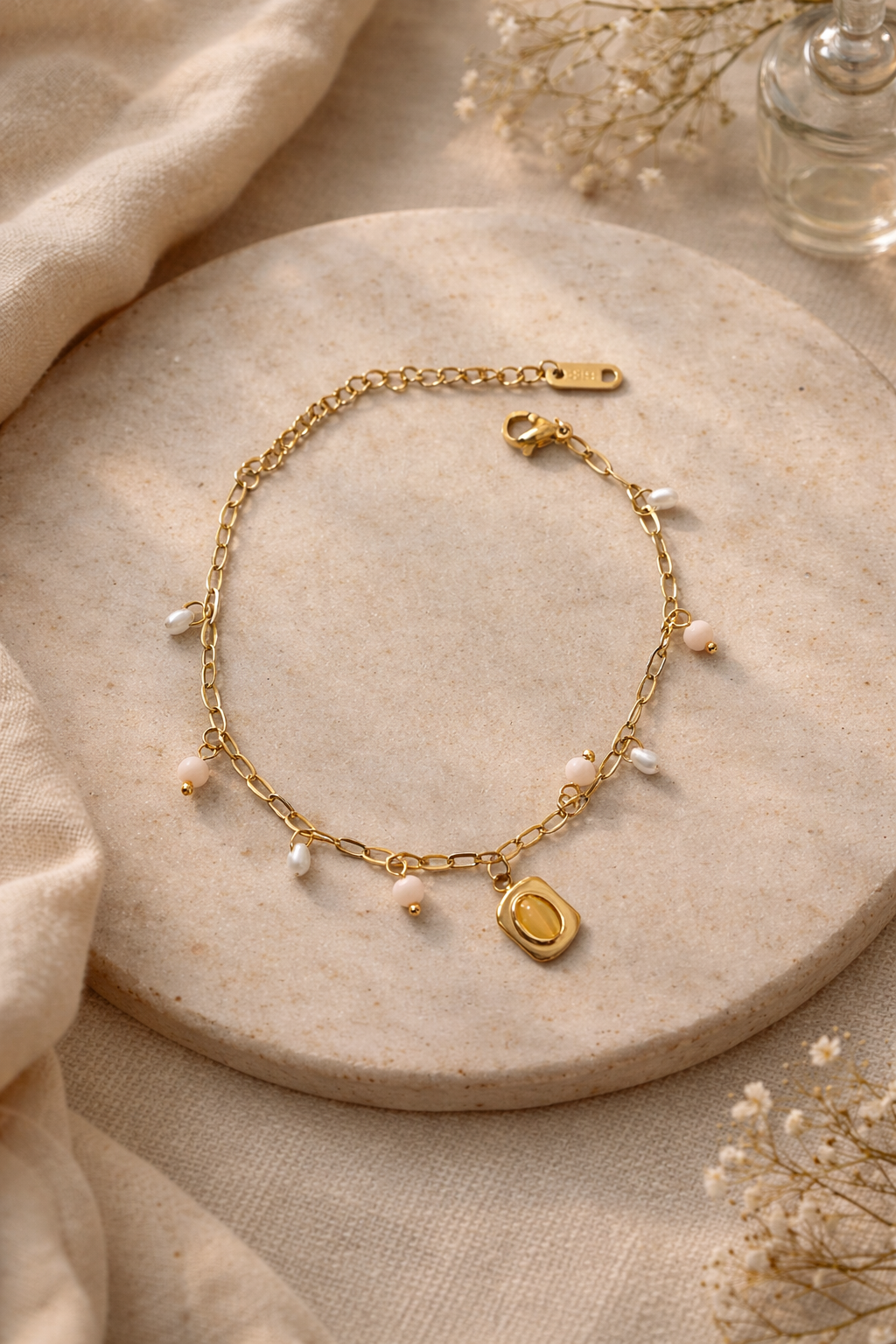 Petal Pearl Bracelet