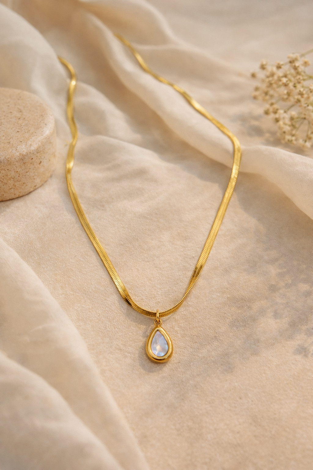 MoonDrop Pendant