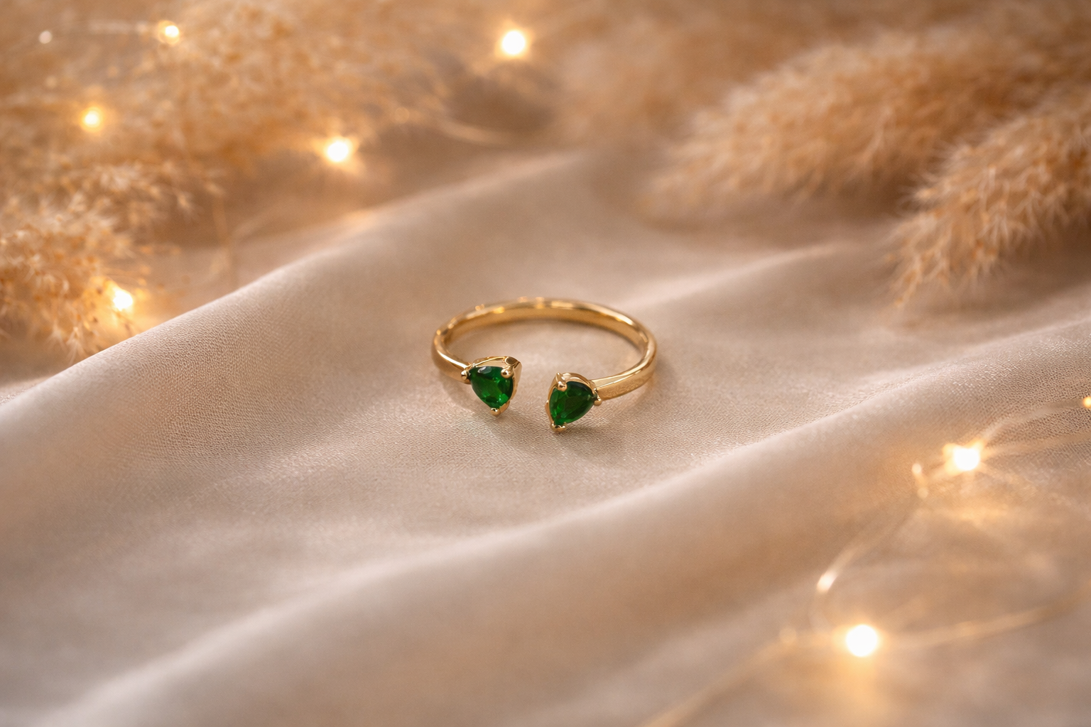 Emerald Twin Heart Ring