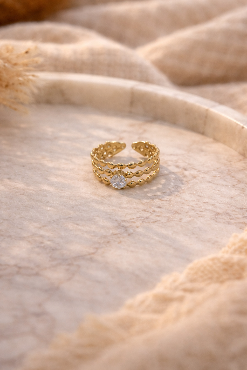 Golden Dew Spark Ring